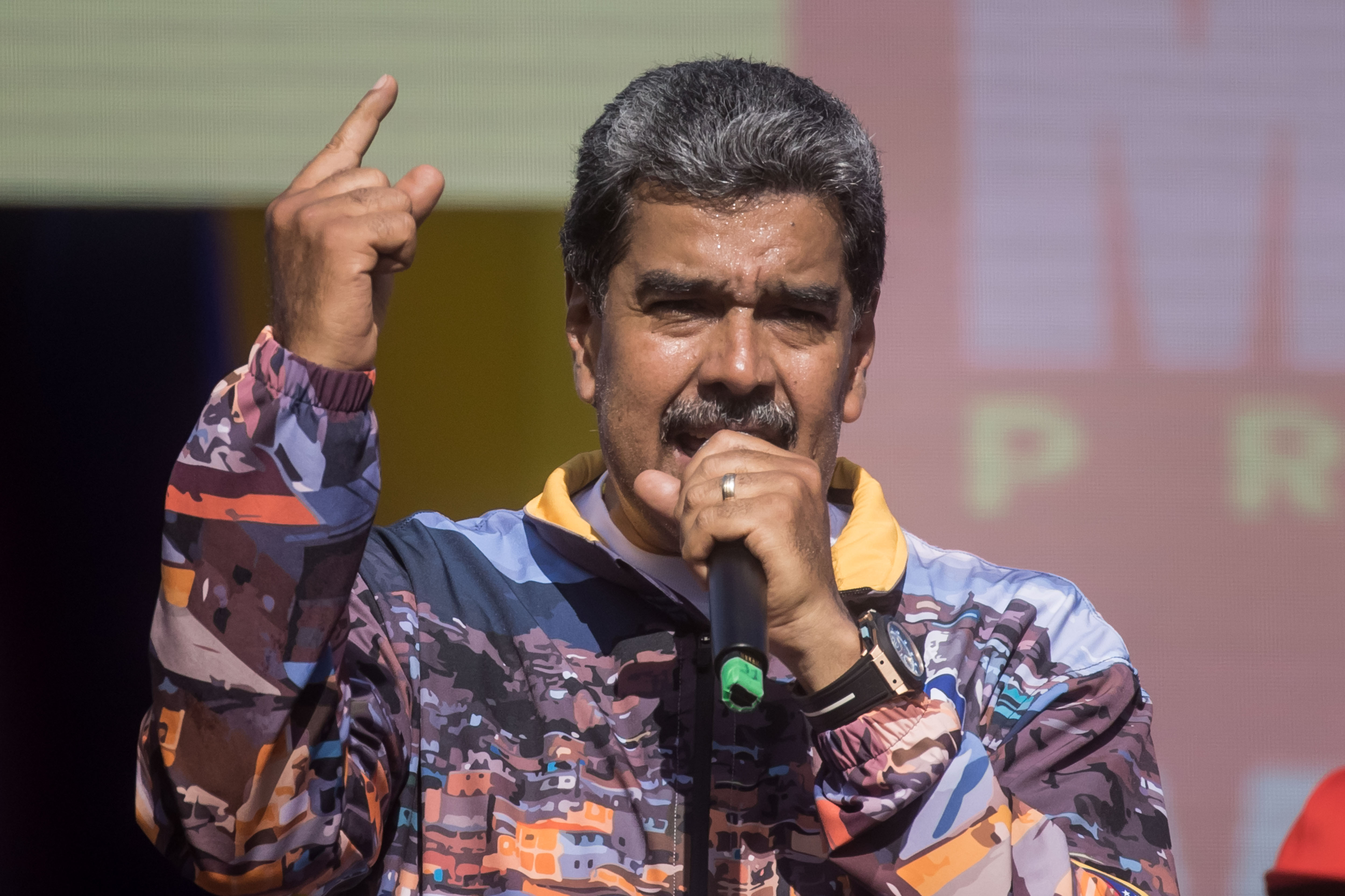 Los “sicarios de la mentira nos invisibilizan”: Maduro sobre la prensa extranjera