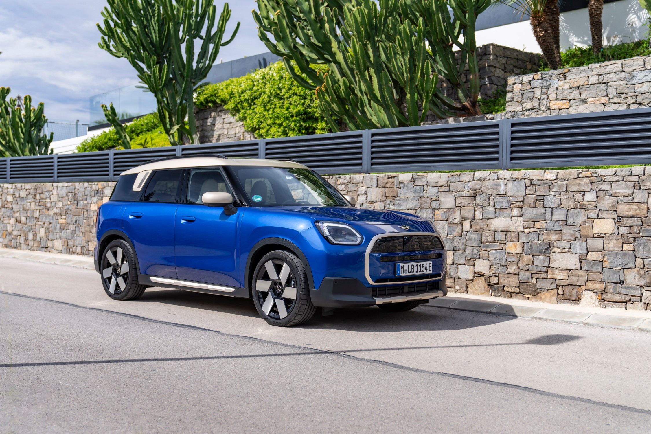 Llega a Colombia el MINI Countryman, ahora en su versión eléctrica