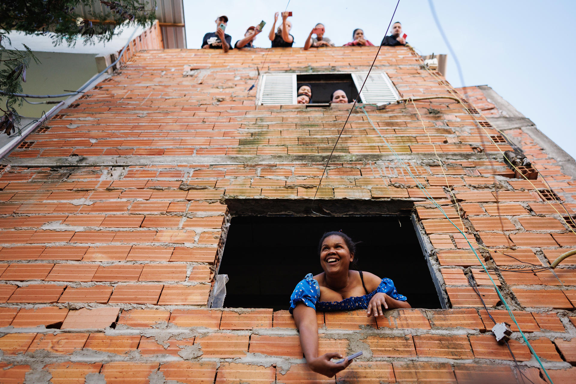 Barrios brujos y favelas: un siglo de informalidad urbana en América Latina