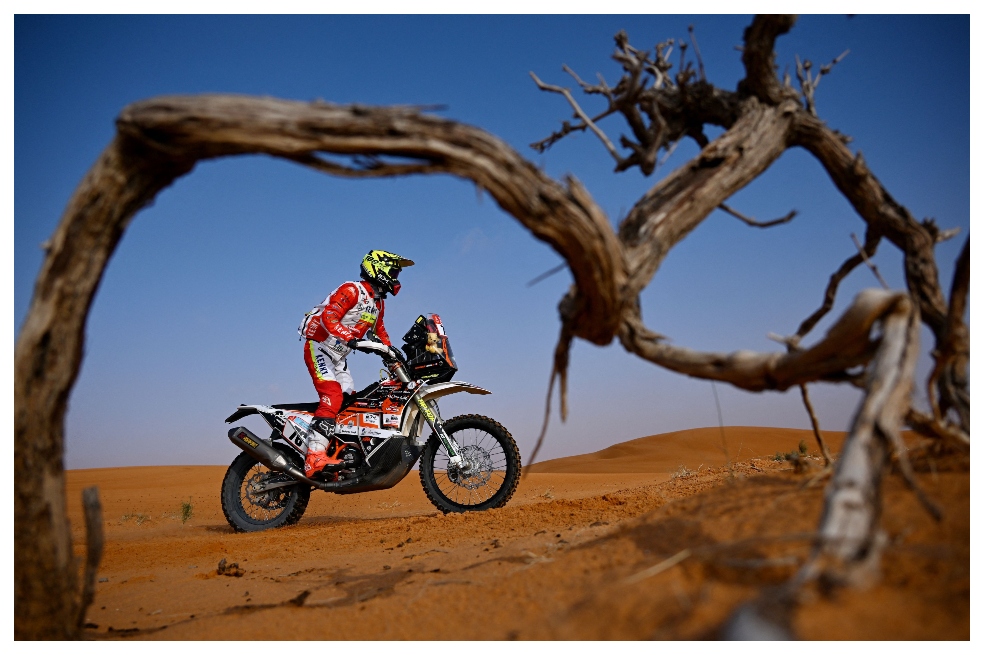 Rally Dakar 2022: Loeb y Barreda ganan la segunda etapa