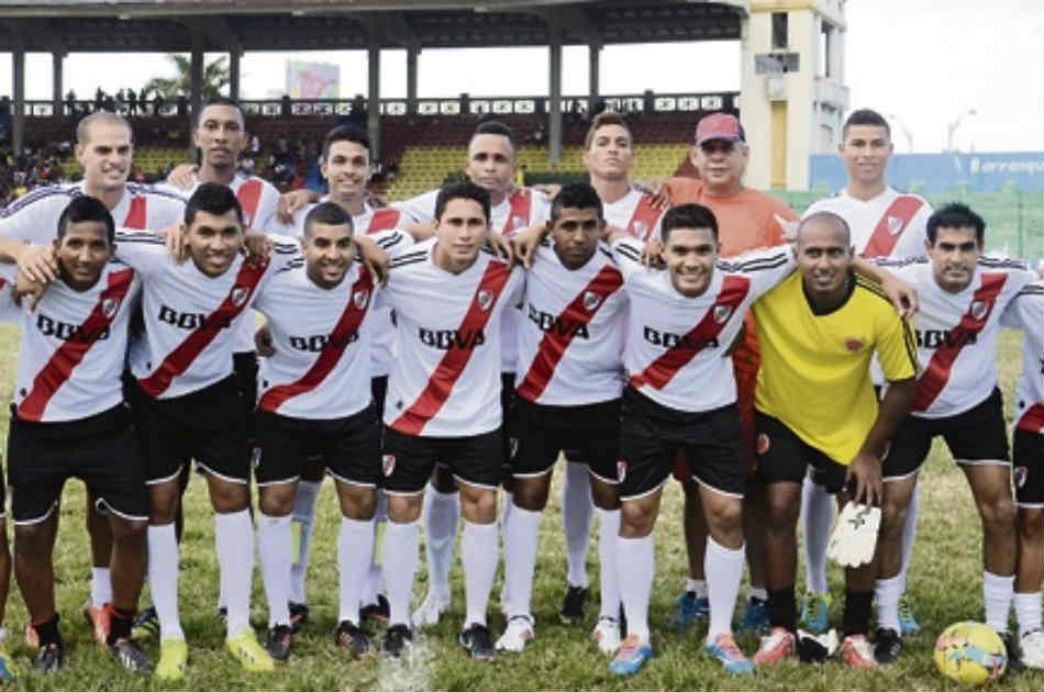 Teófilo Gutiérrez jugó en Barranquilla por los niños de escasos recursos