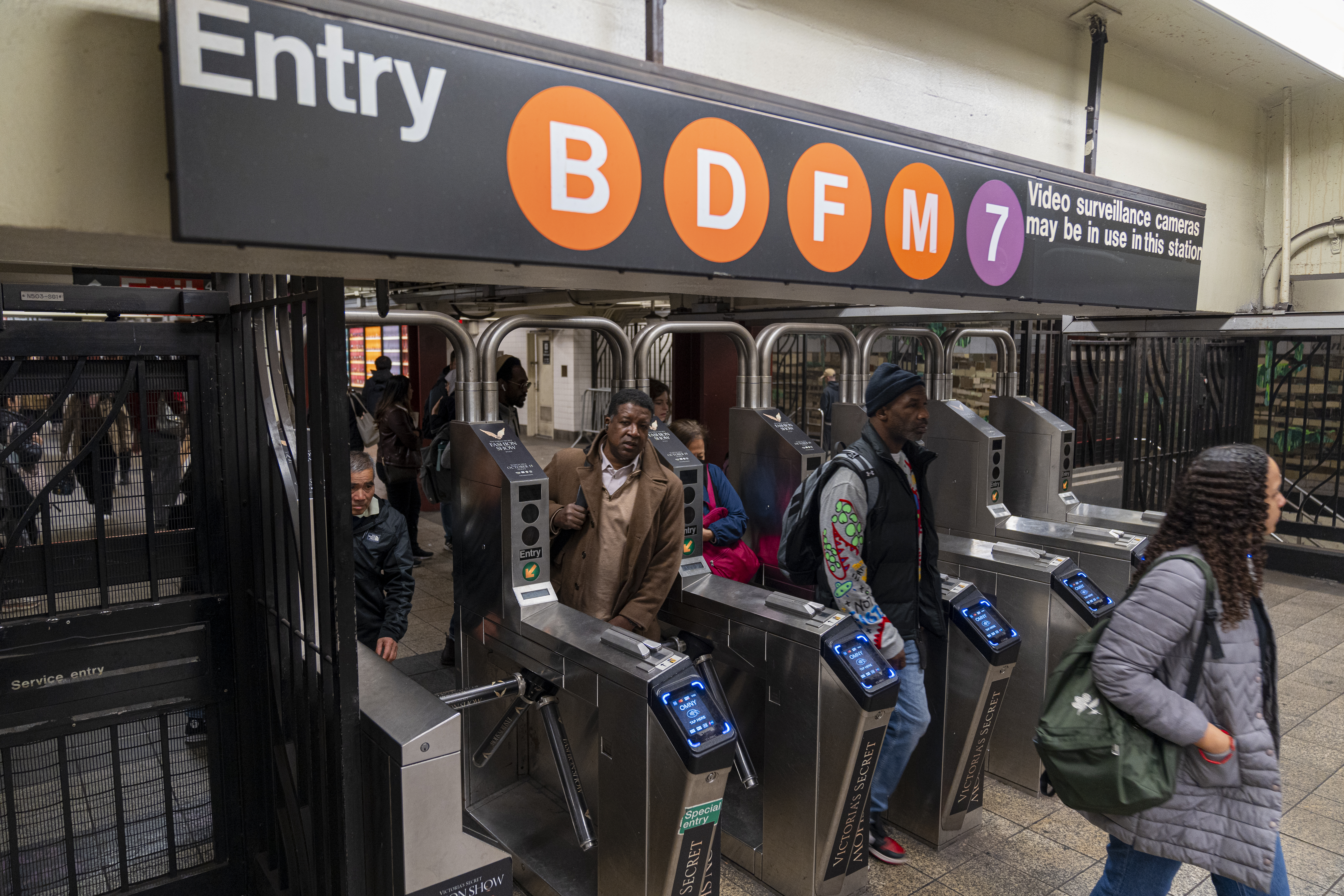 Descubren la identidad de la mujer que fue quemada viva en el metro de Nueva York