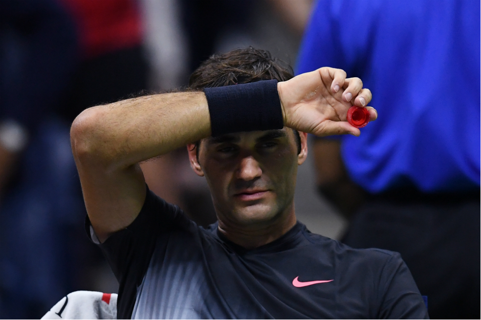 US Open: Federer supera duro juego y pasa a segunda ronda