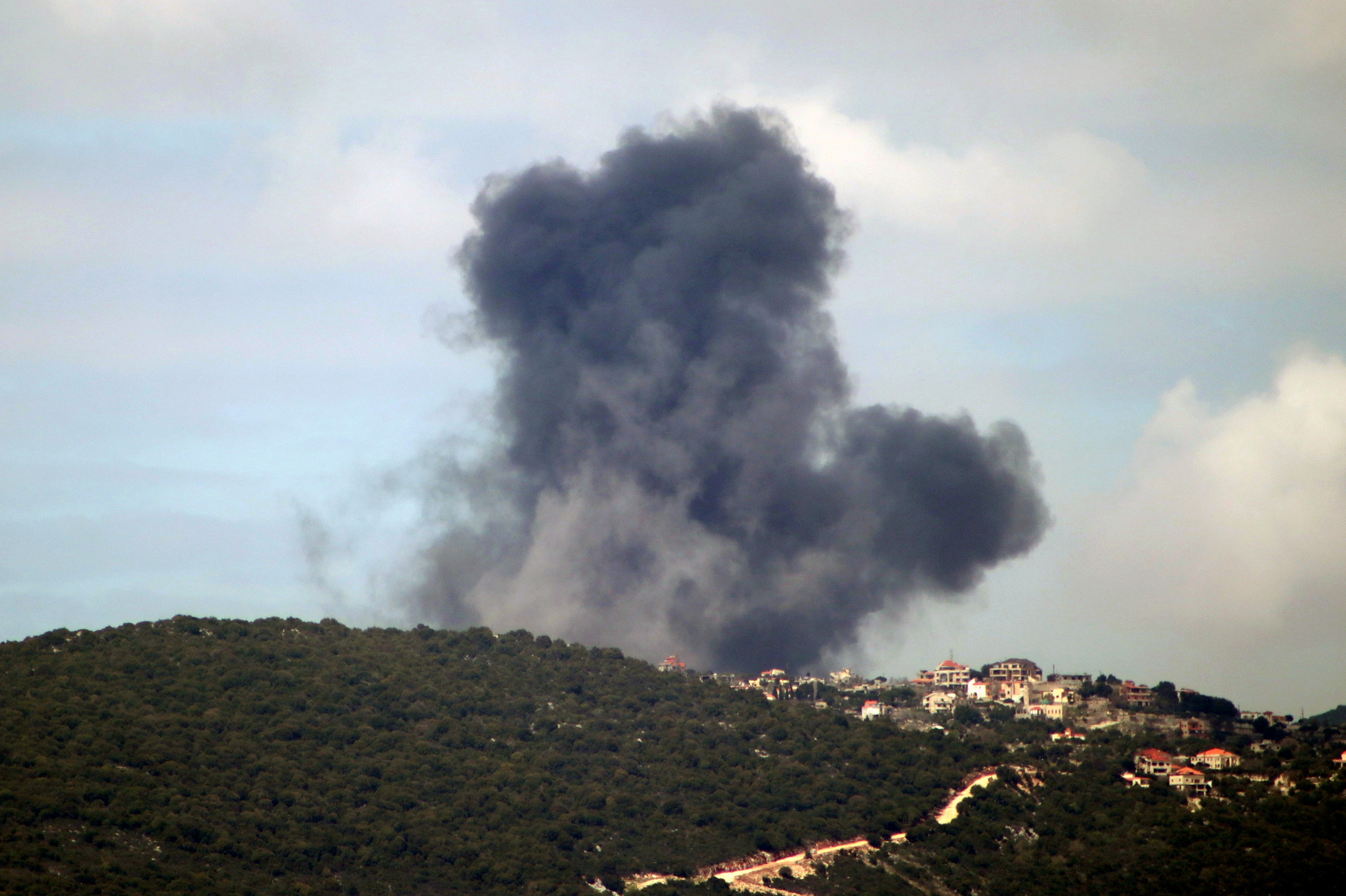 Peligro de “una nueva guerra”: Israel vuelve a atacar Líbano