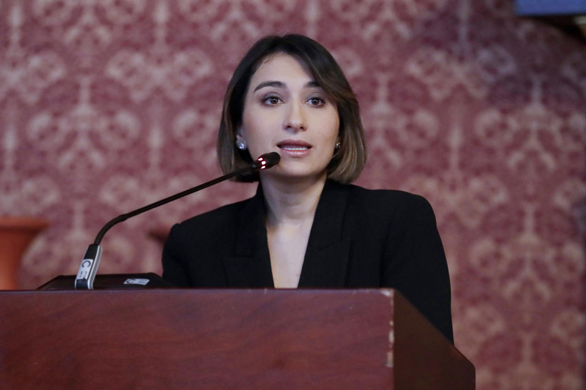 Tribunal Administrativo deja en firme nombramiento de Sarabia como embajadora en Reino Unido