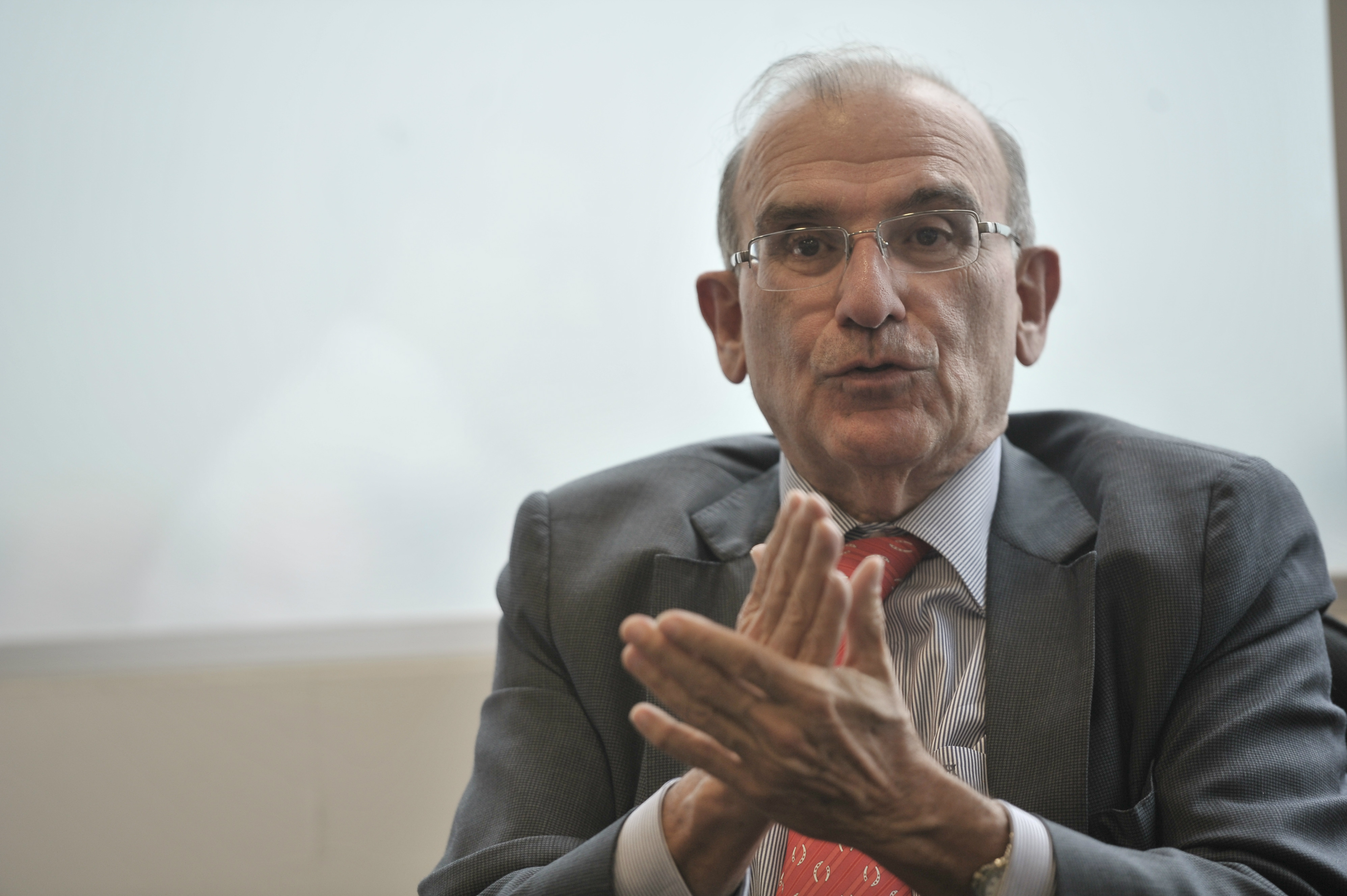 CNE tiene la última palabra sobre si De la Calle debe devolver dineros de anticipos
