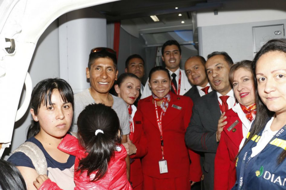 Nairo Quintana regresó a Colombia. Foto: Avianca