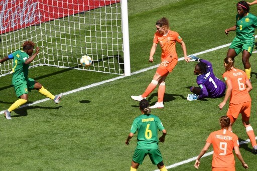 Liza Van der Most, la futbolista colombiana que defiende los colores de Holanda