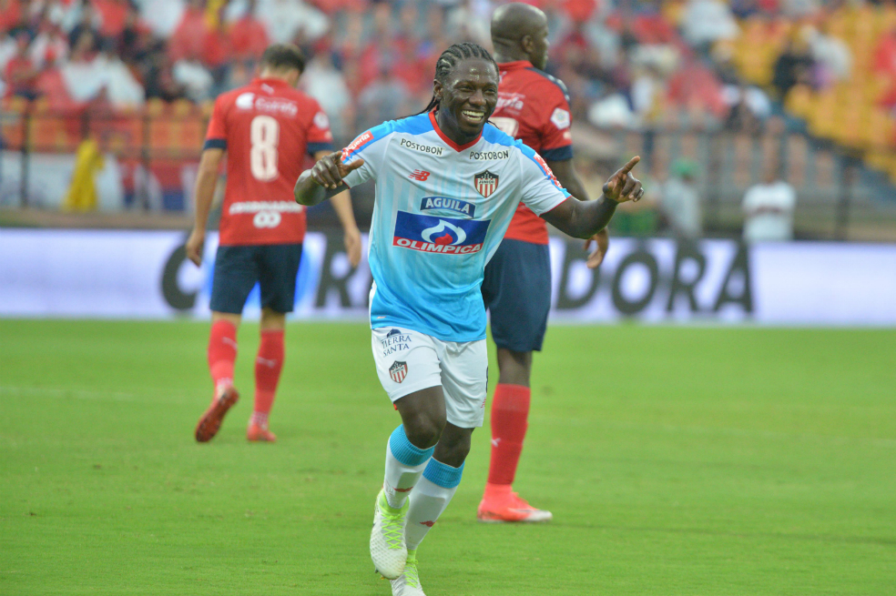 Júnior sorprendió al Medellín y lo venció 2-1 en el Atanasio