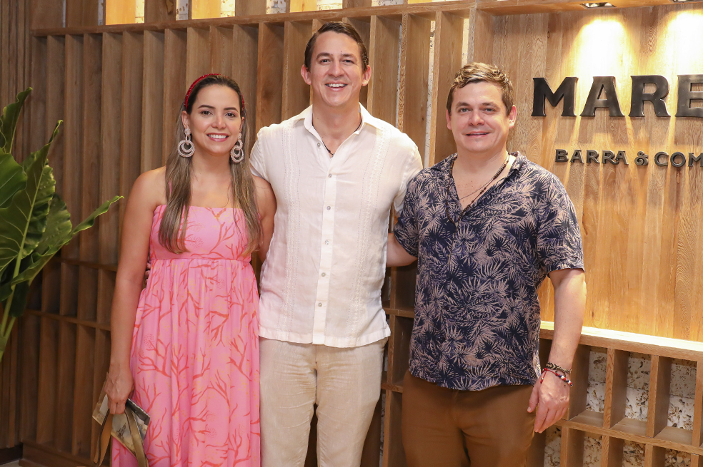 Mary Camacho,Gabriel Rodriguez y Jerau Rodriguez Restaurante Marea Cartagena