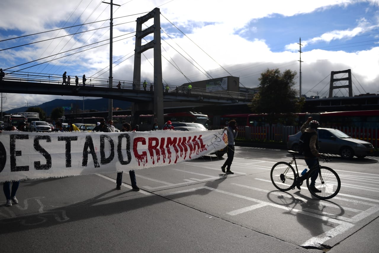 Además de esta movilización, durante el día se tienen planteados otros encuentros como uno denominado Clase a la Calle, en la que explicarán a los asistentes ¿Por qué el paro nacional?, esto se realizará en la Universidad Sergio Arboleda.