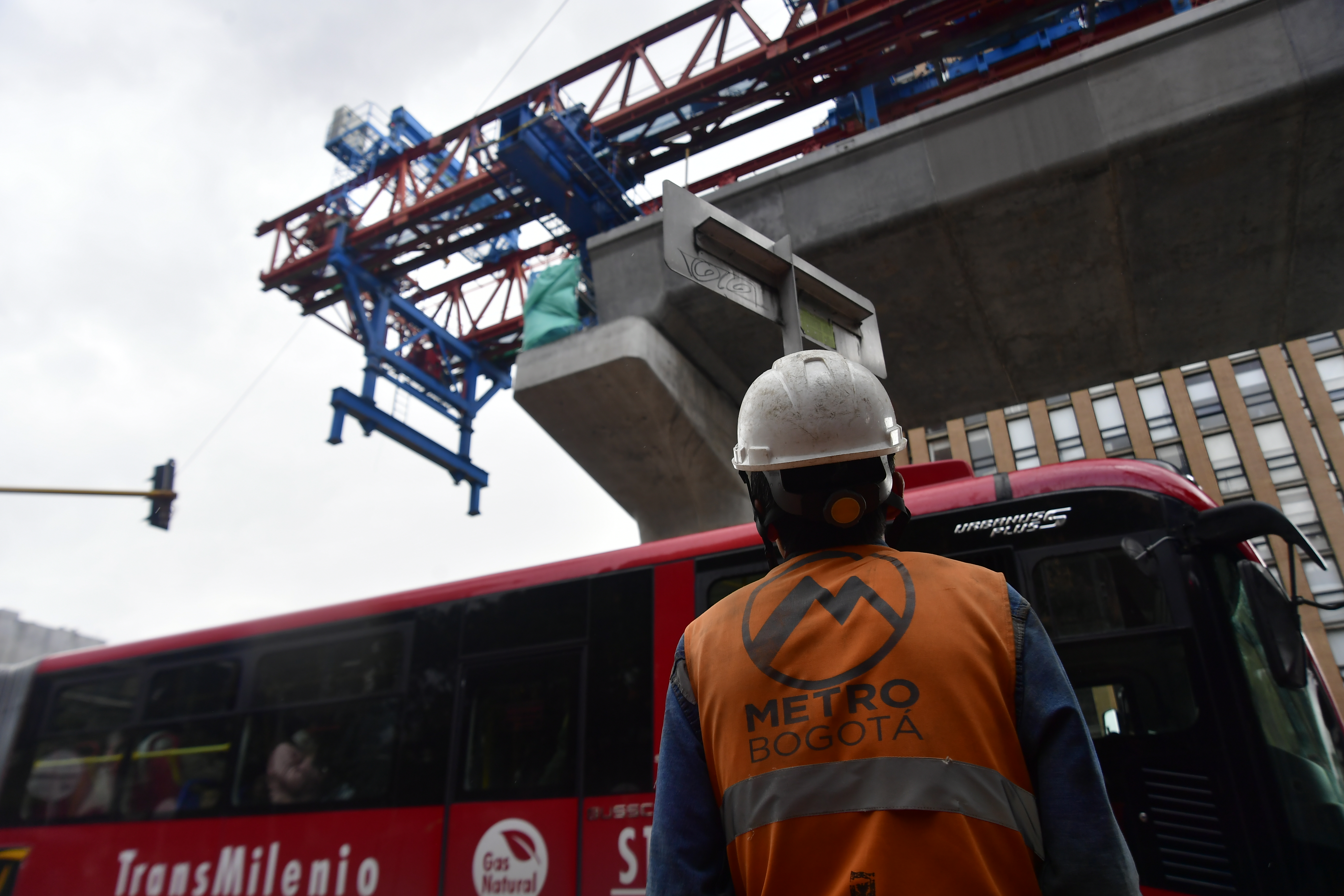 Estaciones temporales en la Avenida Caracas: ¿qué piensan sus usuarios?