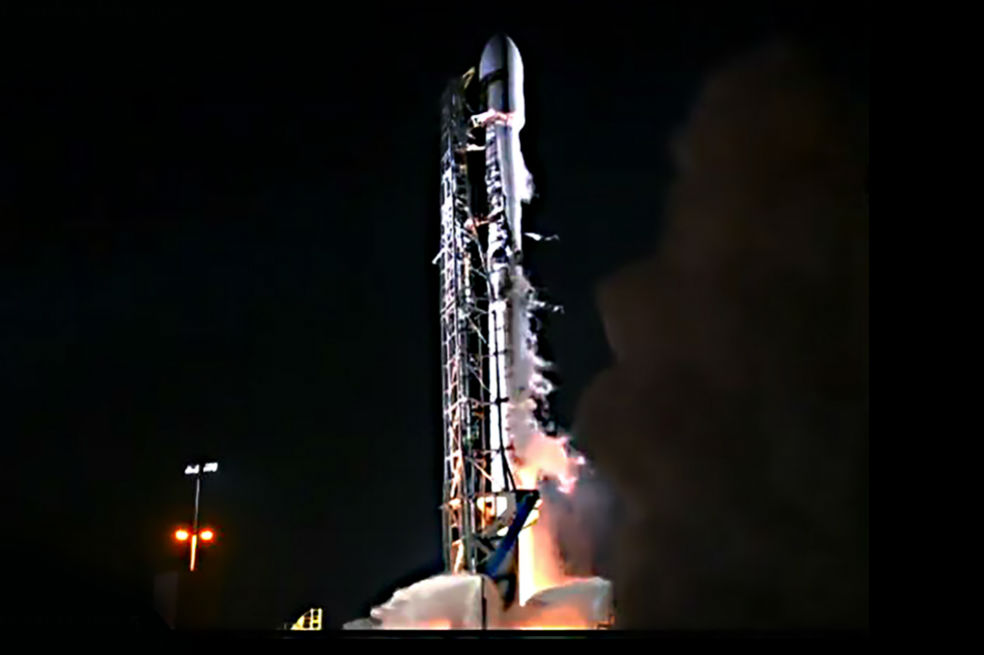 SpaceX efectúa el 50°lanzamiento del cohete Falcon 9