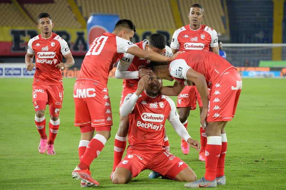 Santa Fe le ganó a Millonarios y logró su primera victoria en la liga