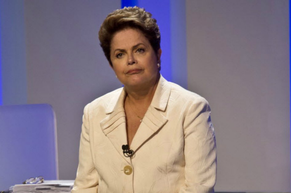 Rousseff, electa por un estrecho margen para un segundo gobierno, terminó el 31 de diciembre de confeccionar su nuevo gabinete.