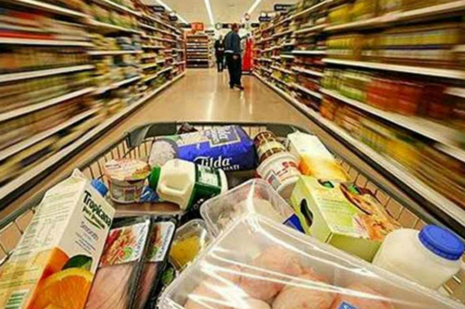 Gobierno se agarra del consumo para mostrar que la economía está fuerte