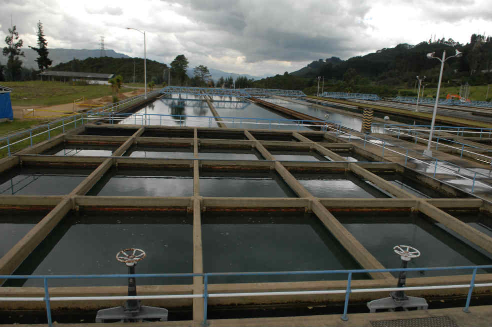Sí a la venta de agua en bloque