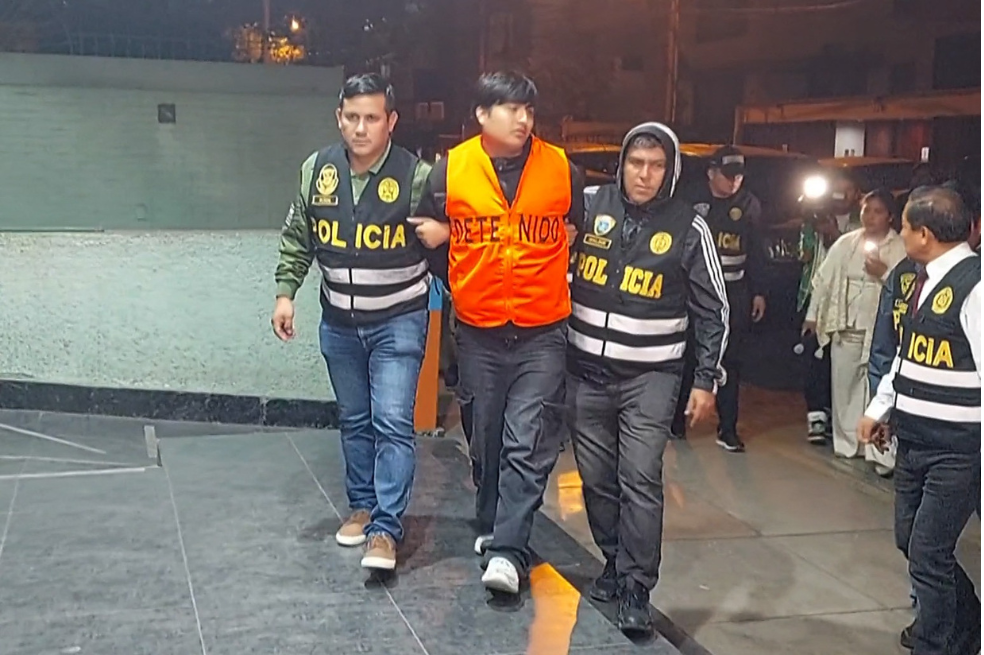 Detienen en Perú a “Pequeño J”, presunto cerebro del triple femicidio en Argentina