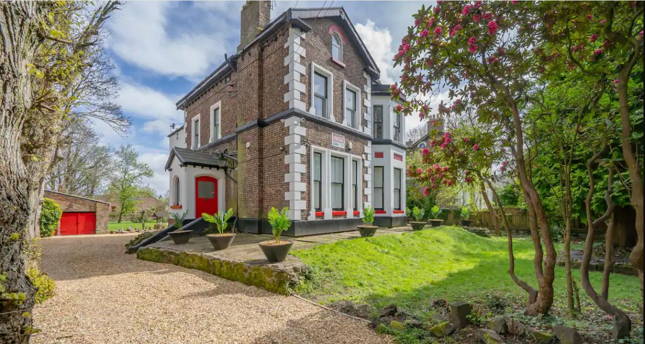 ¿Fan de los Beatles? Su club se convierte en un Airbnb y esto costará una noche