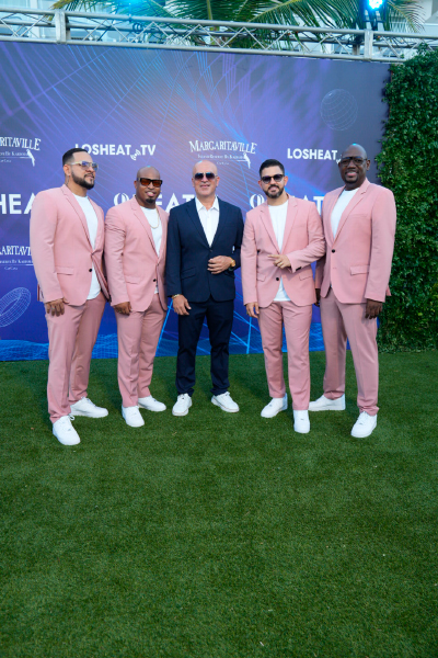 Alfombra verde de los Premios Heat 2023 desde Cap Cana.