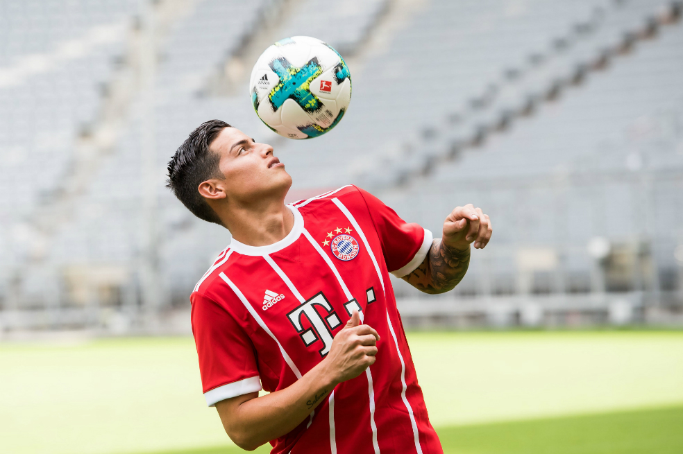 Al ritmo de Maluma, James se prepara para su debut con Bayern Múnich
