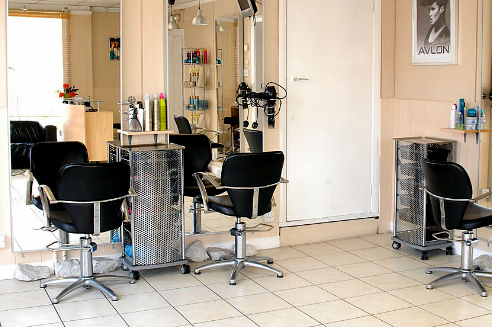 Condenan a delincuentes que asaltaban salones de belleza en Bogotá