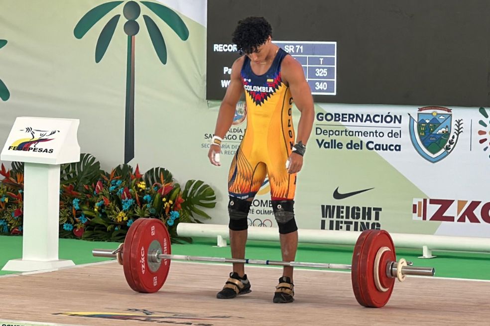 Sebastián Olivares, tres oros y un récord mundial para Colombia en el Panamericano