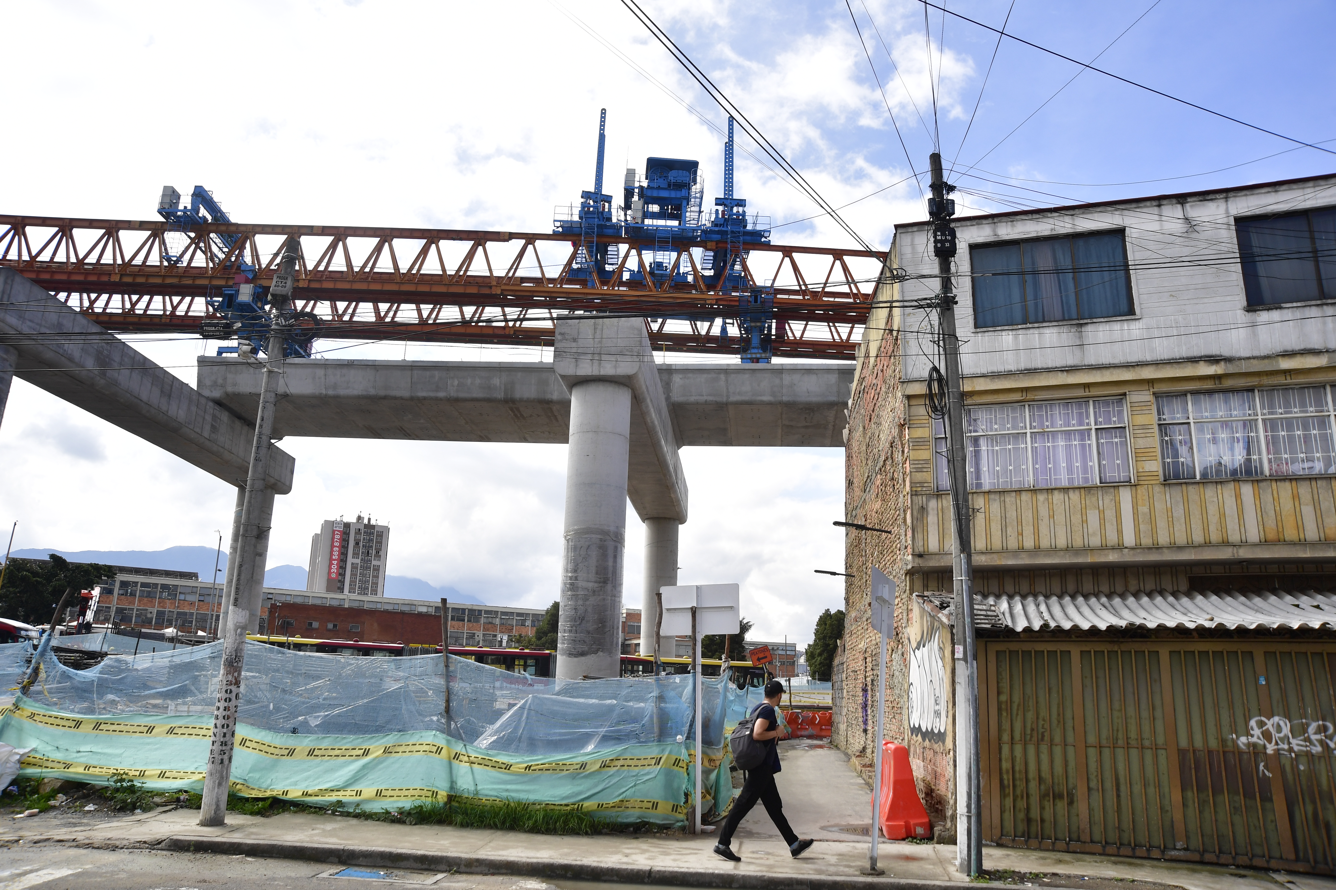 “A la quiebra”: subcontratistas del Metro exigen al consorcio chino pagar deudas