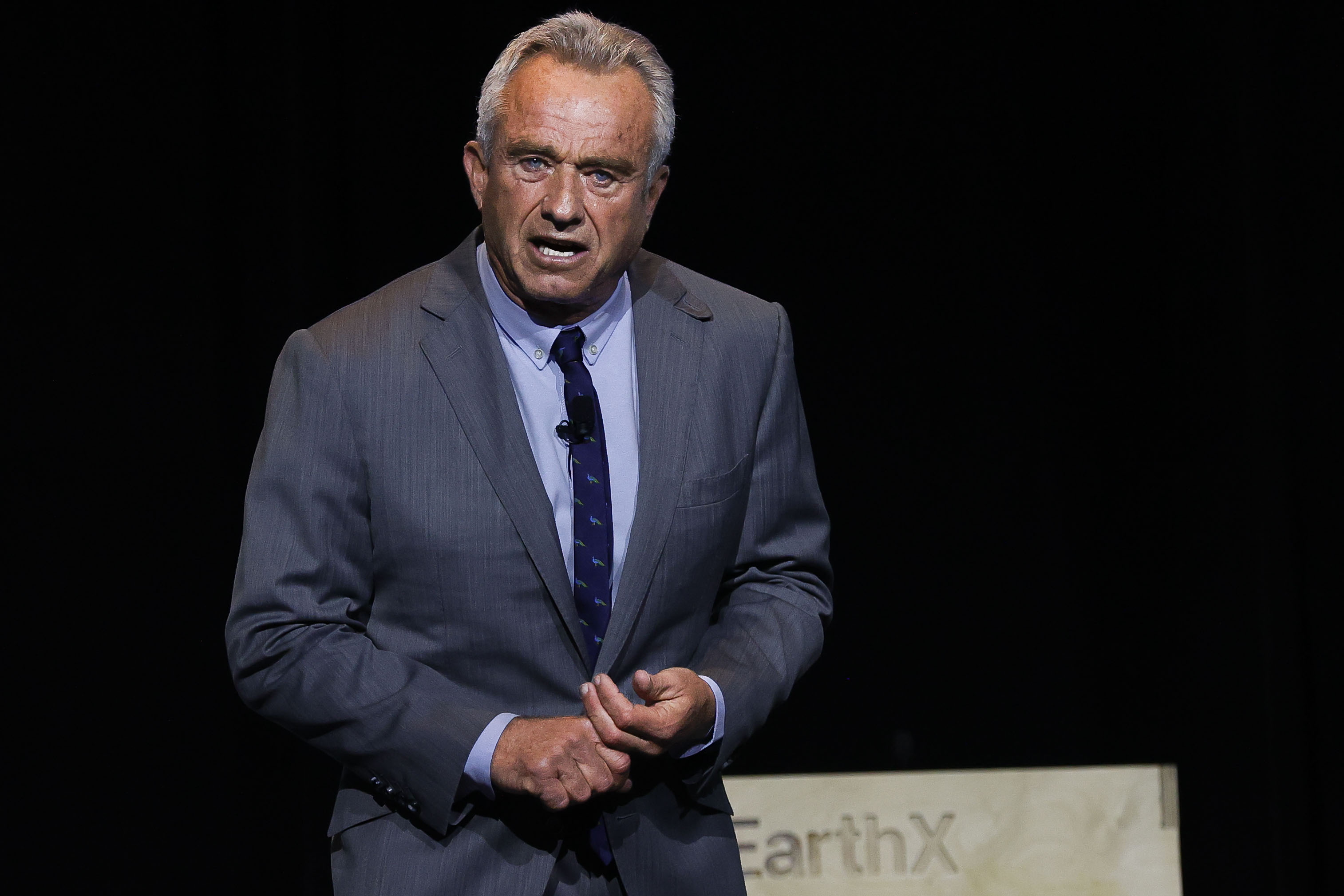 Robert Kennedy Jr. podría renunciar a la carrera presidencial y aliarse con Trump