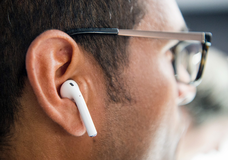 Los audífonos inalámbricos se consolidaron como la opción preferida para escuchar música o atender llamadas sin depender de cables.