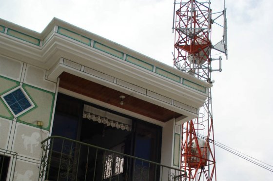 Procuraduría pide revisar servicio de telefonía celular en el país