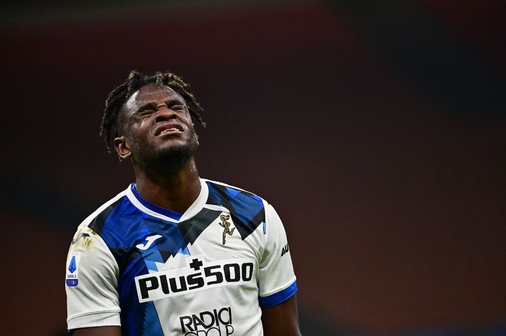 ¿Baja para Colombia? En Italia aseguran que Duván Zapata se lesionó