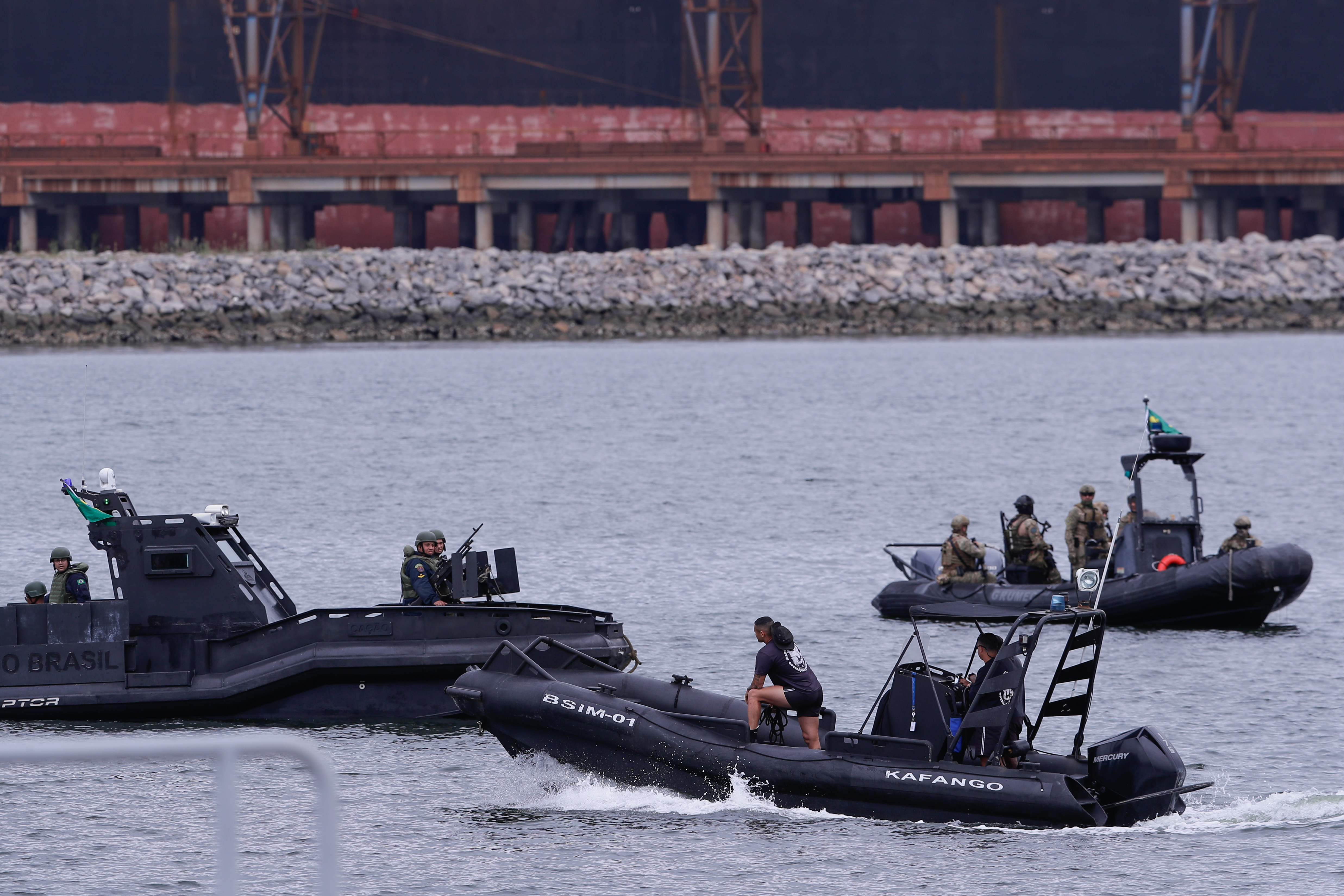 En Brasil fue encontrado un barco con 20 cuerpos en estado de descomposición