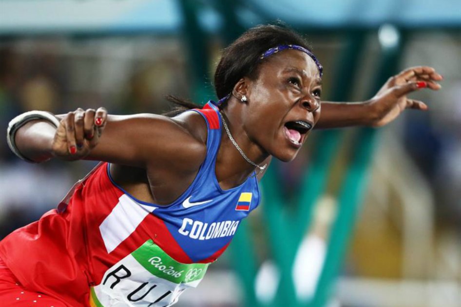La atleta colombiano Flor Denis Ruíz luchará por una nueva medalla para colombiana, desde las 7:00 p.m. / EFE