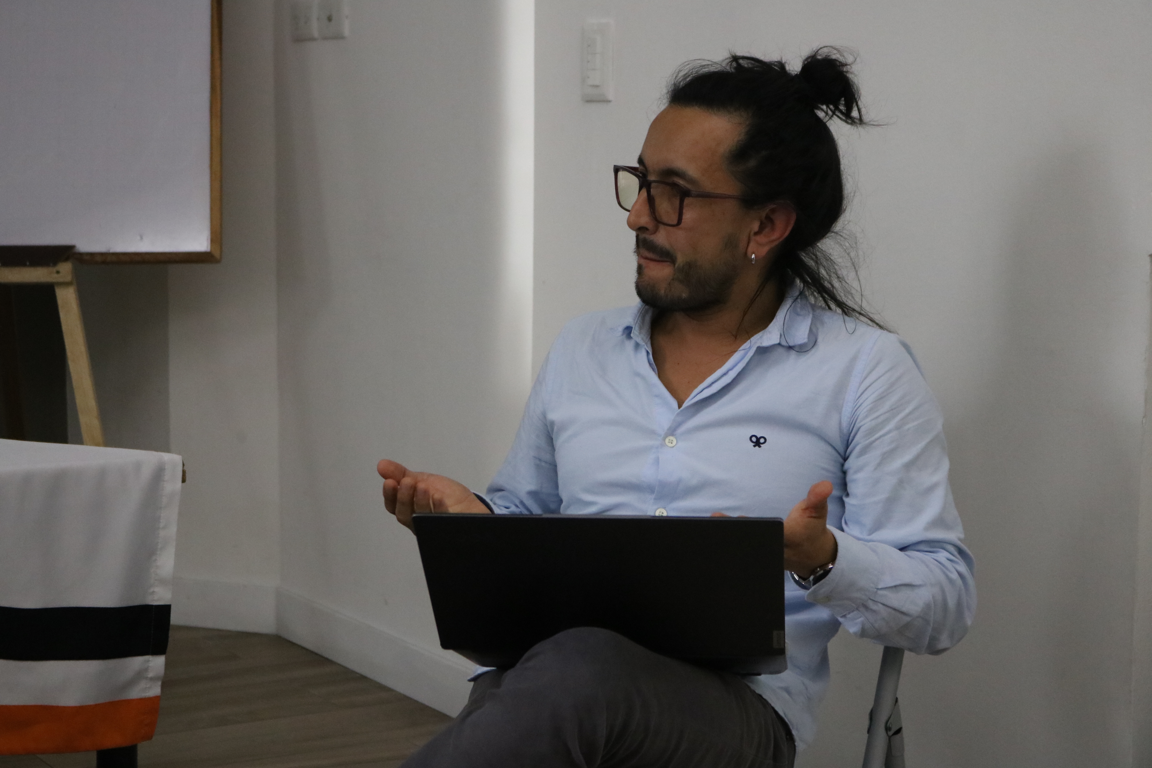 Francisco Vanegas, del Ministerio de Minas y Energía, dijo que la Ley 1715 no fue construida bajo la lógica de un diálogo intercultural y eso sería un obstáculo para las comunidades energéticas.