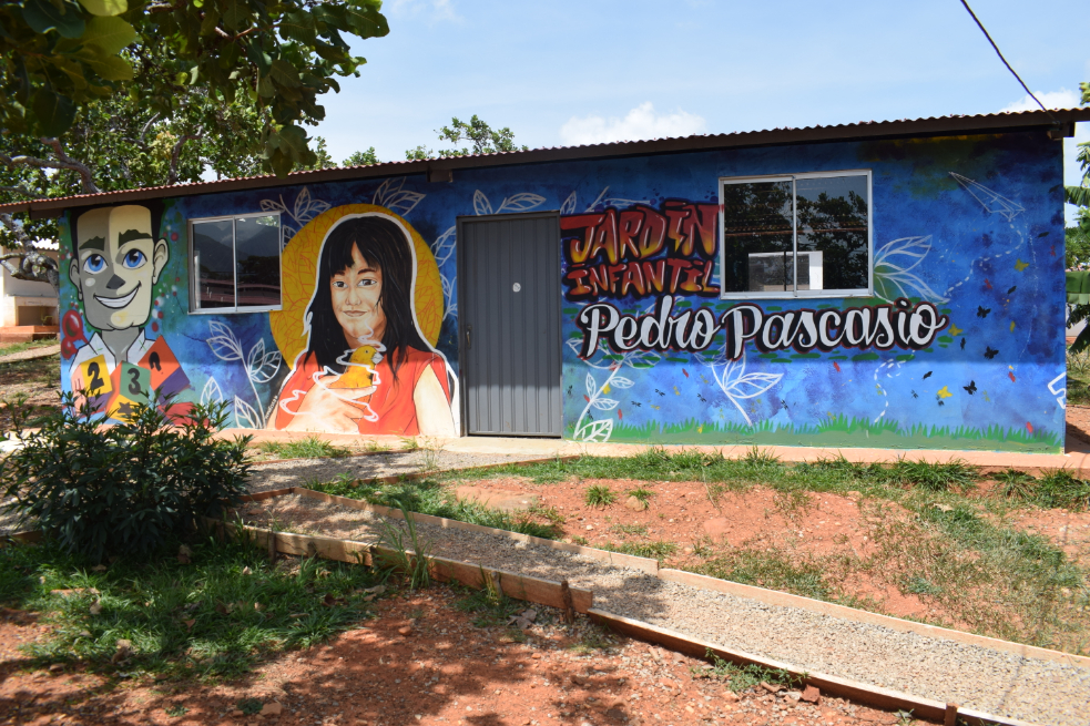Un metro de manguera para los excombatientes de las Farc en Manaure