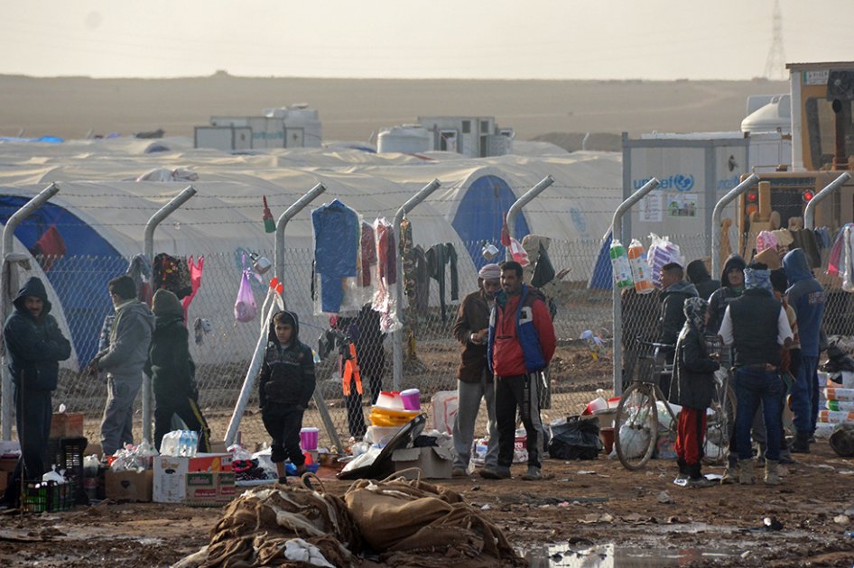 Conflicto en Mosul ha desplazado a más de 100.000 iraquíes