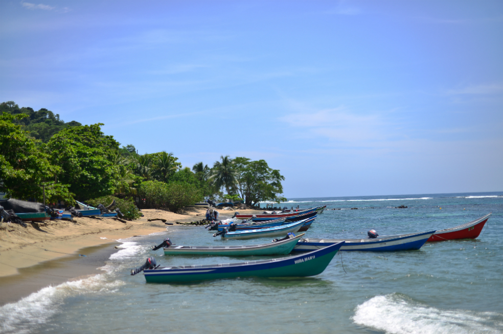 Emergencia en Chocó: al menos 20 migrantes africanos desaparecidos tras naufragio en aguas de Capurganá