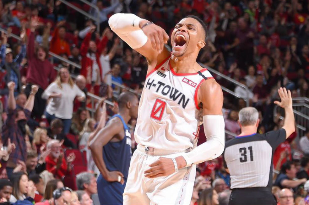 Westbrook, estrellas de los Rockets, dio positivo por COVID-19