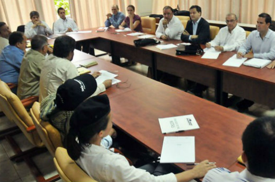 «Si colombianos no aprueban acuerdos con Farc seguiríamos en guerra»