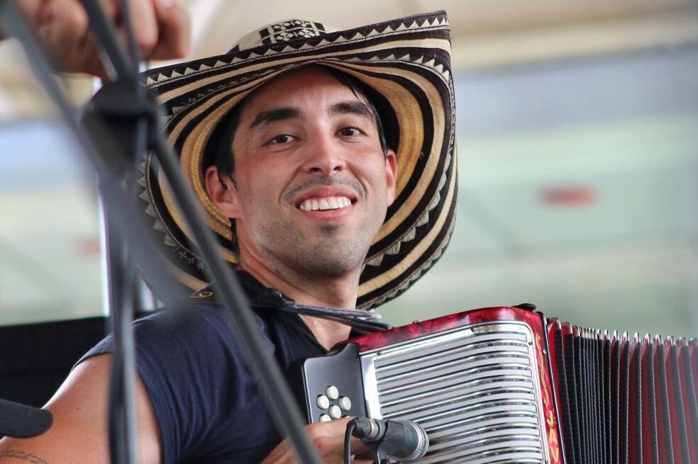 La edición número 56 del Festival de la Leyenda Vallenata ya tiene un nuevo rey: Javier Matta Correa, de 33 años. Conócelo aquí.