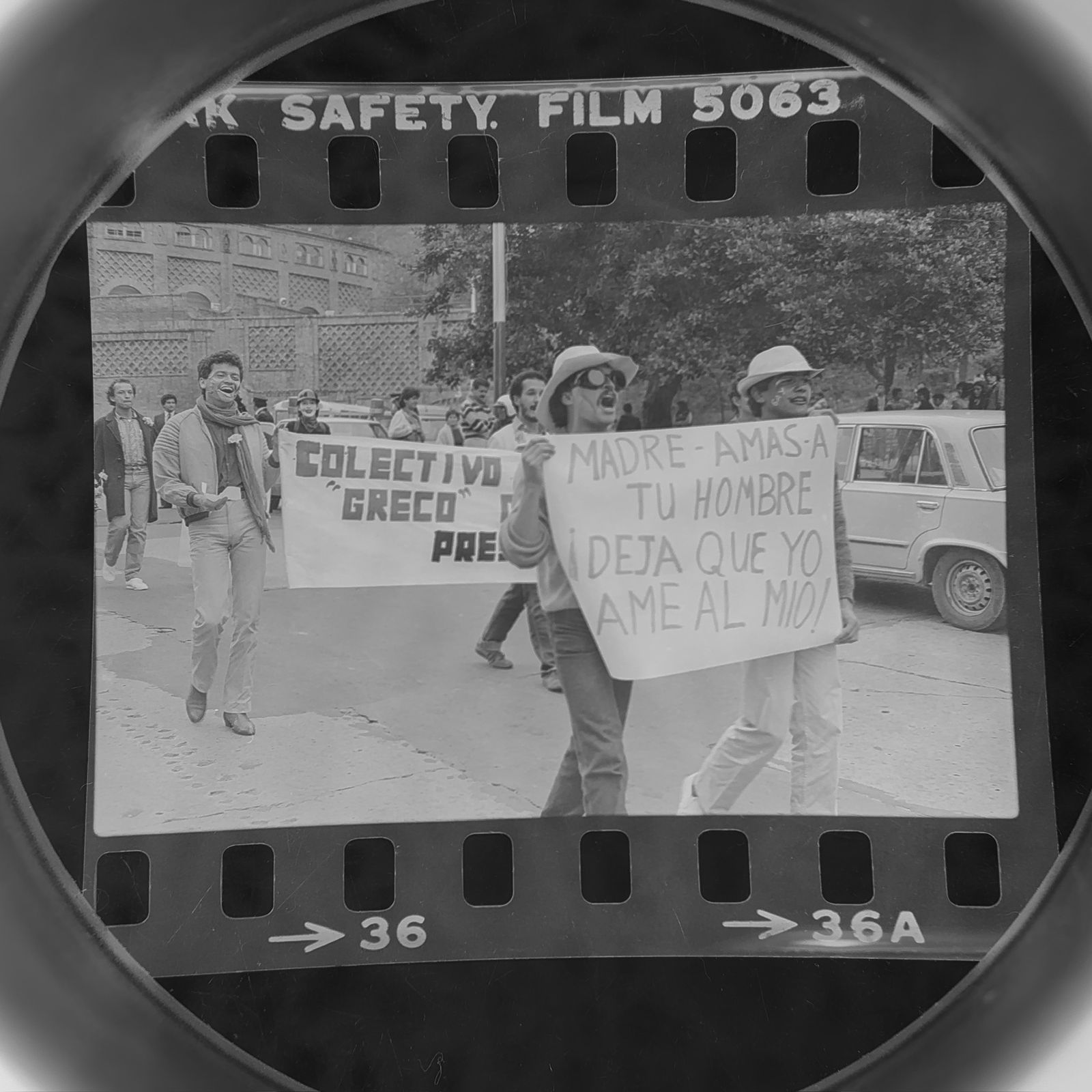 La primera marcha del Orgullo LGBTIQ+ en Bogotá ocurrió el 28 de junio de 1983.