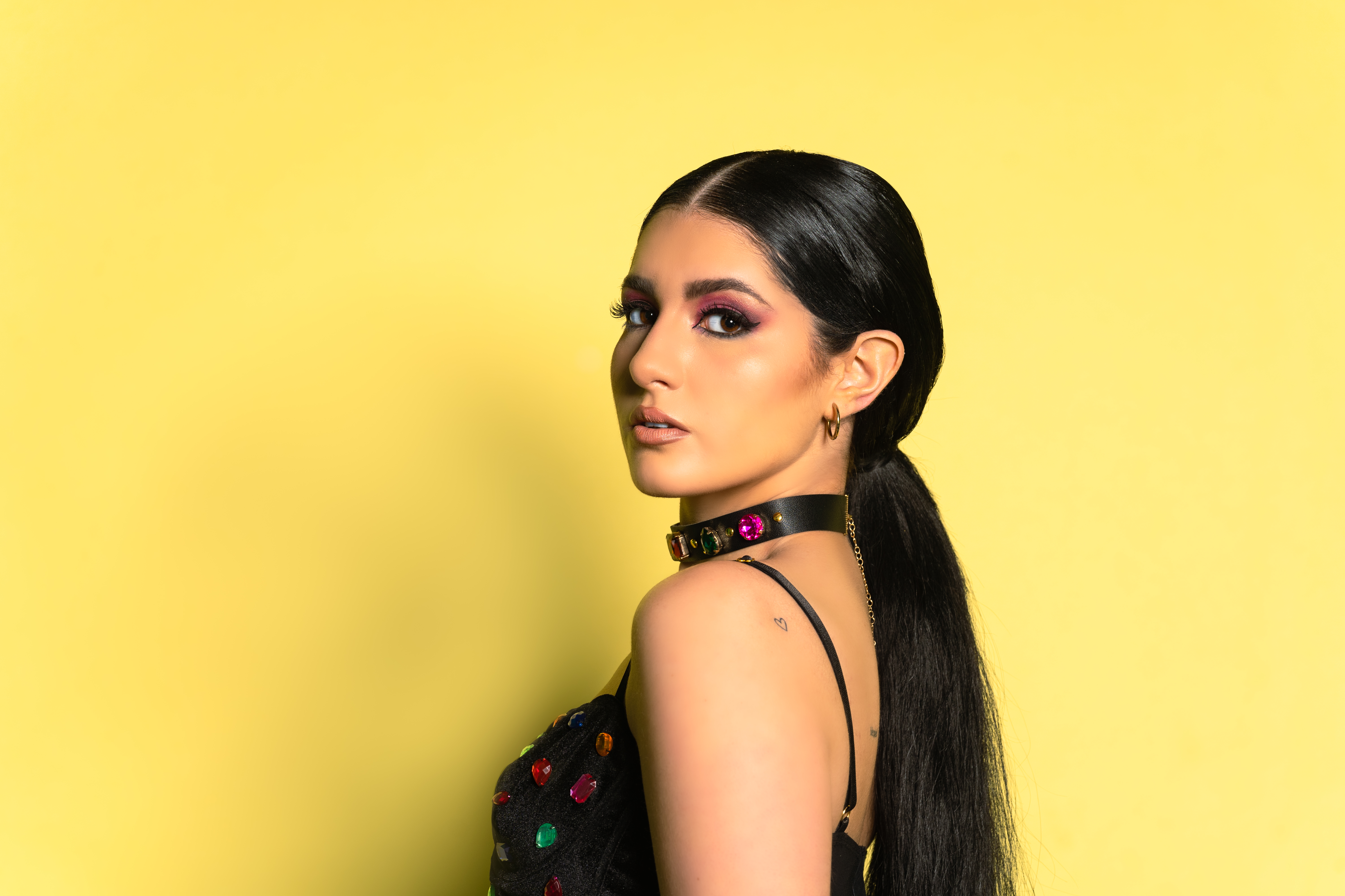 La cantante dominicana Valentina presenta su sencillo “Moschino”
