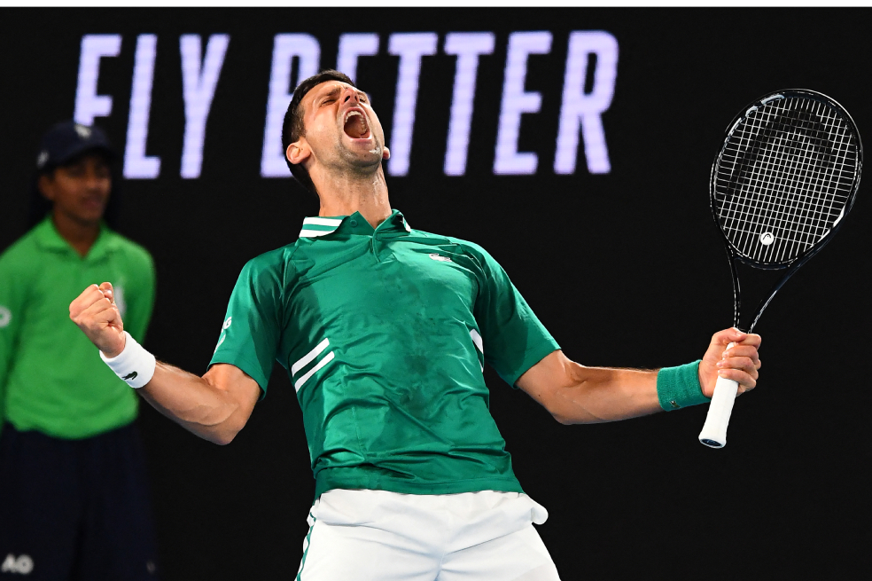 Djokovic superó los problemas físicos y avanzó en el Abierto de Australia