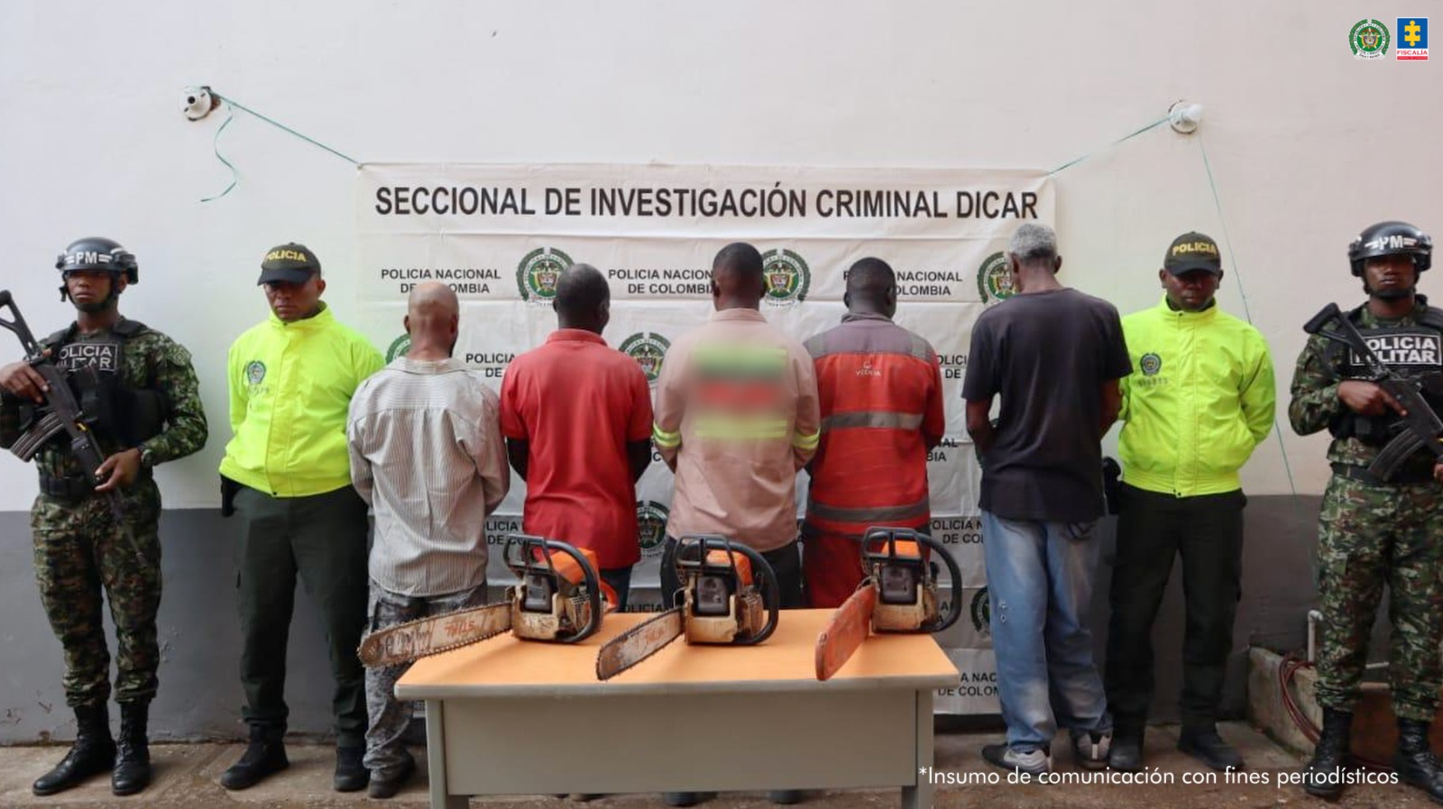 Desmantelan centro de explotación ilegal de carbón en zona protegida de Cali