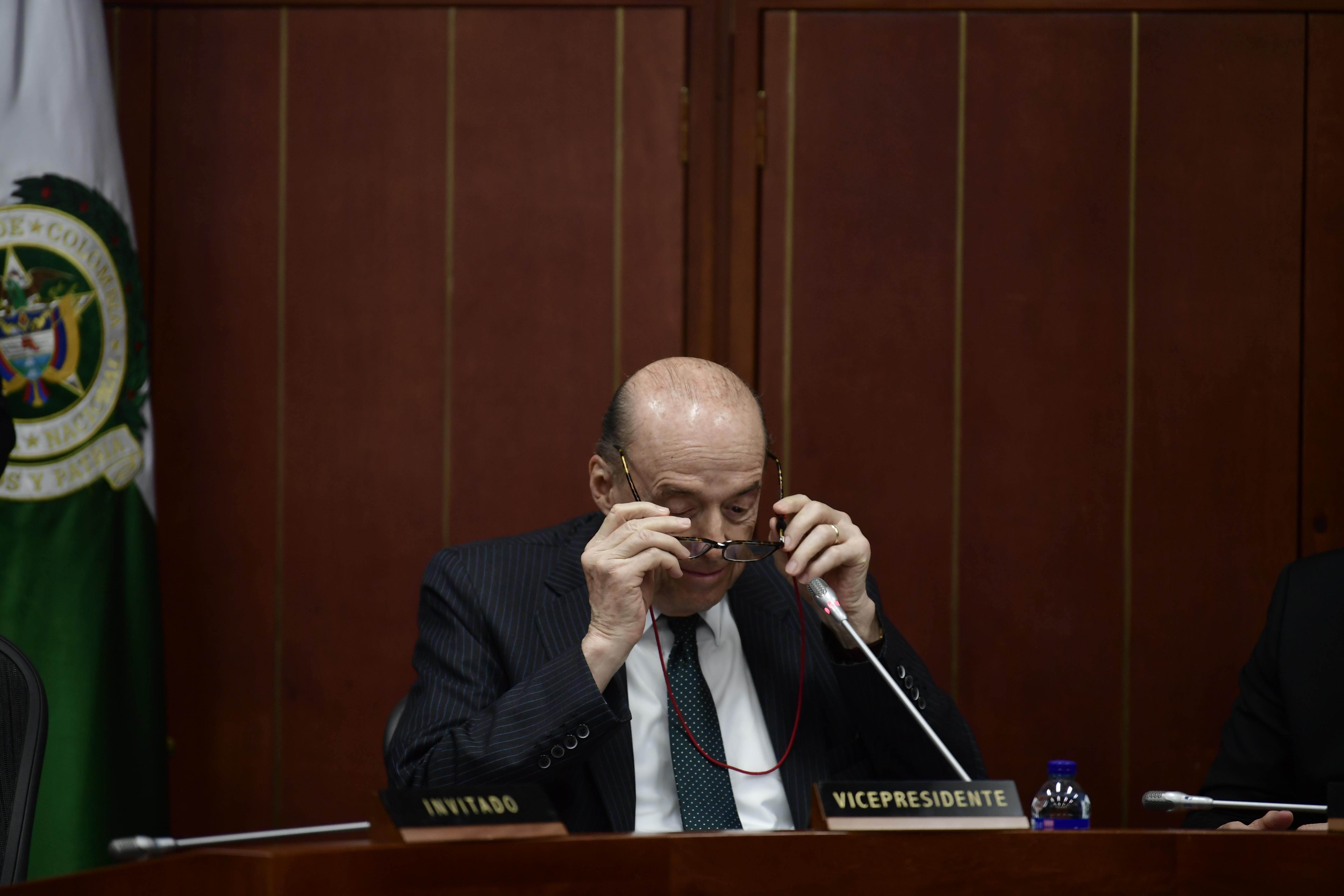 Preguntas y respuestas que deja la suspensión de Leyva: ¿y los decretos que firmó?