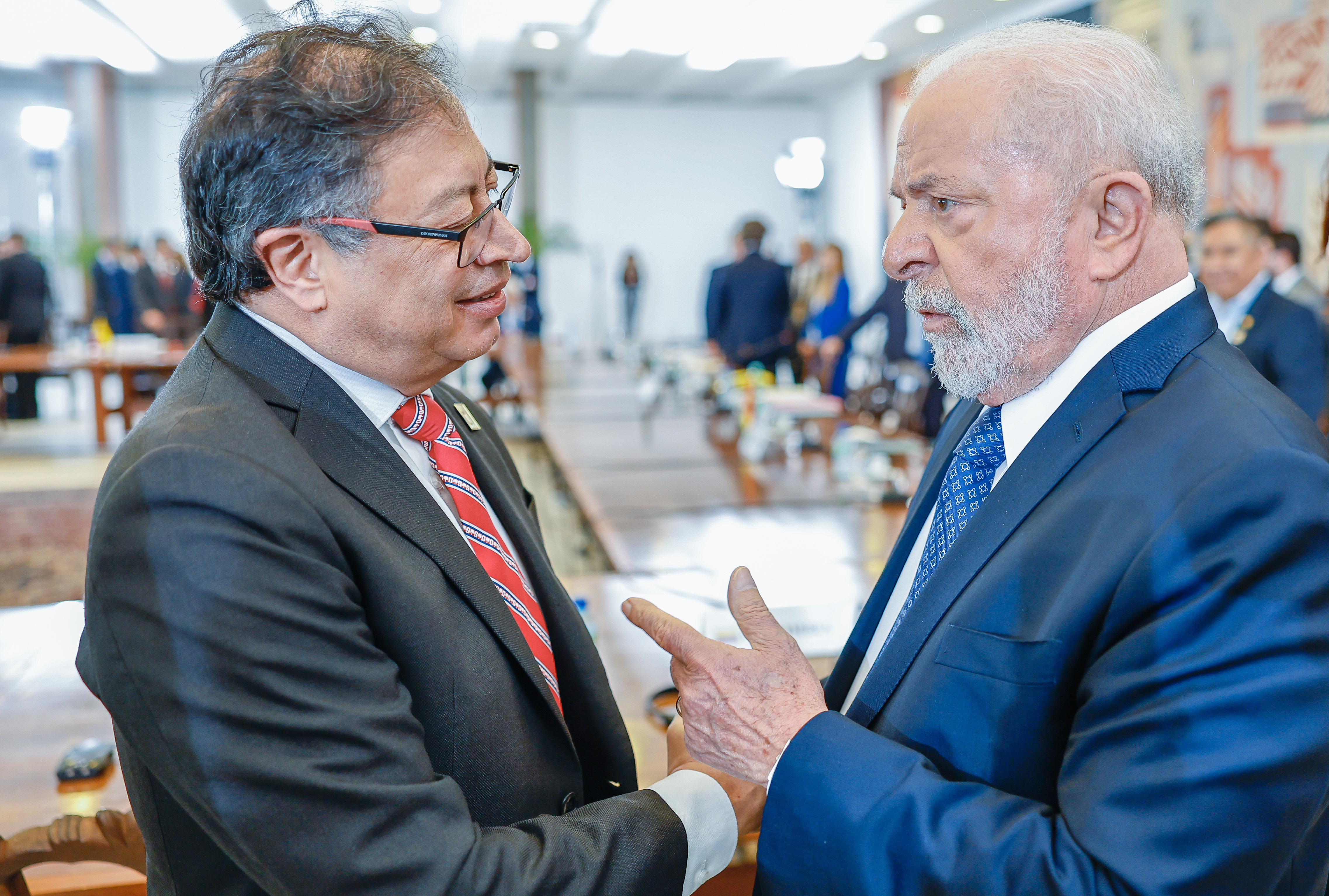 En Brasil, Petro reiteró su idea de cambiar la deuda externa por acción climática