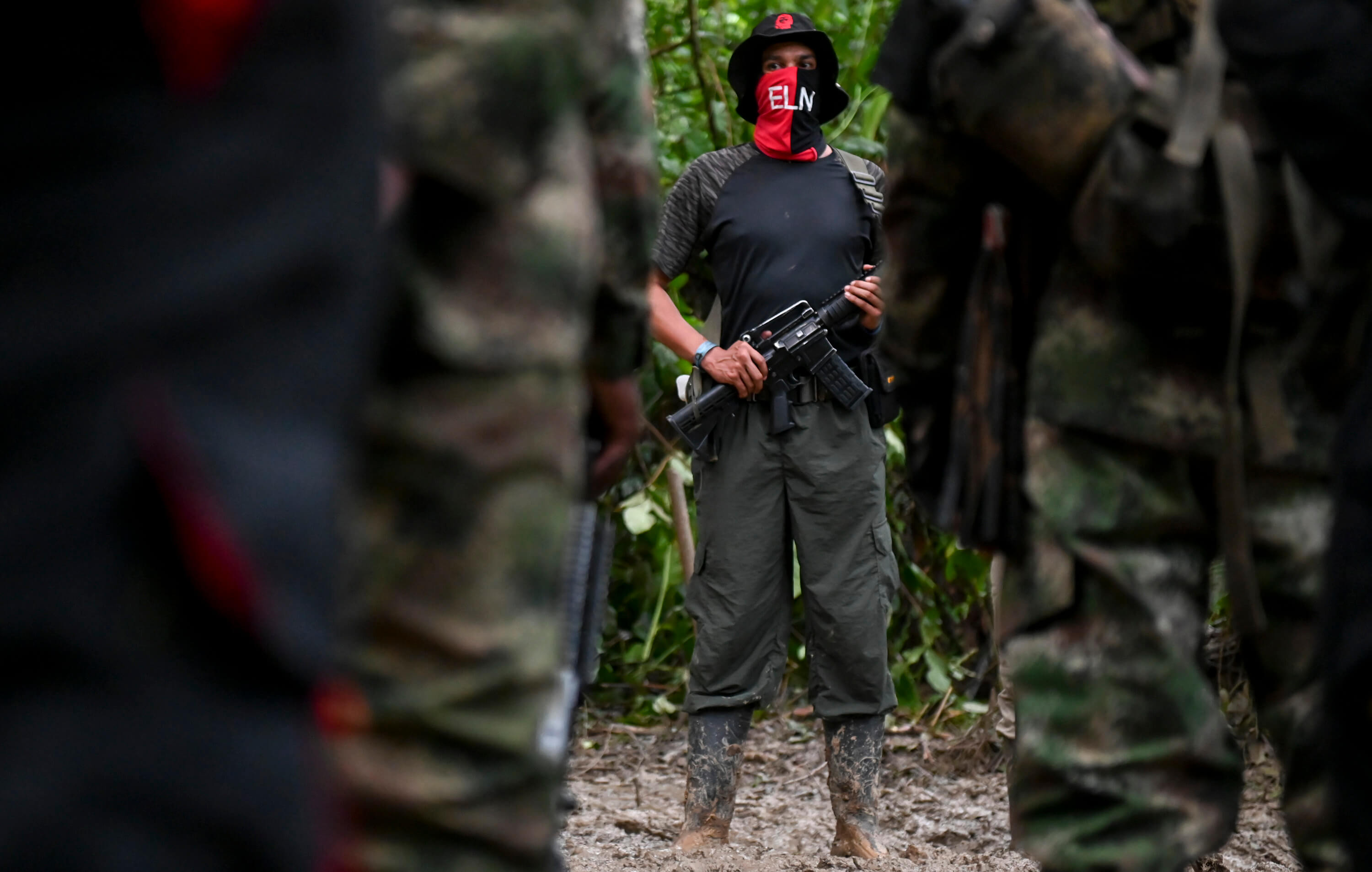 Aumentan enfrentamientos, muertos en combate y confinamientos en el país