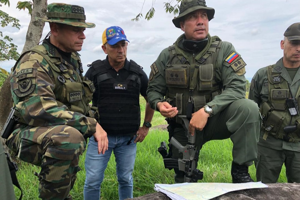 Despliegue de tropas venezolanas en la frontera con Colombia