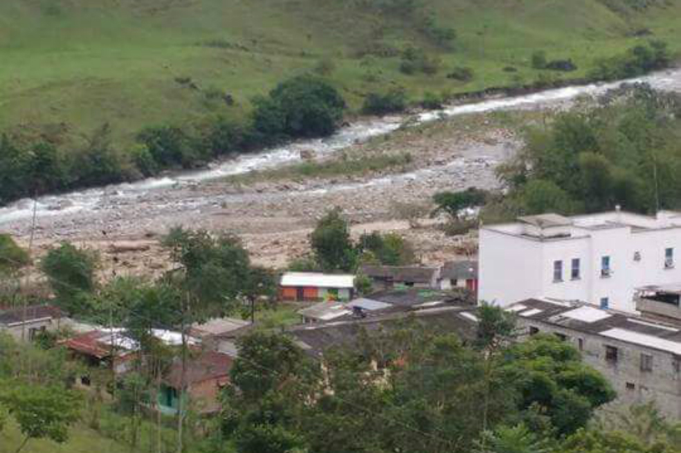 «Hay amenaza de otra avalancha»: alcalde de Nariño